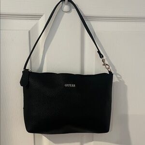 Guess Classic Black Shoulder Bag